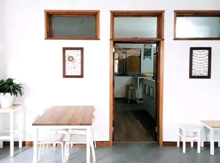 Negusta Arte E Atividades Ostello Praia